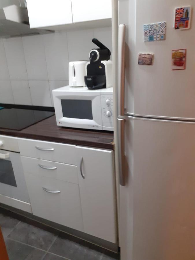 Subway Station Apartment Near Camp Nou Οσπιταλέτ ντε Λιοβρεγάτ Εξωτερικό φωτογραφία