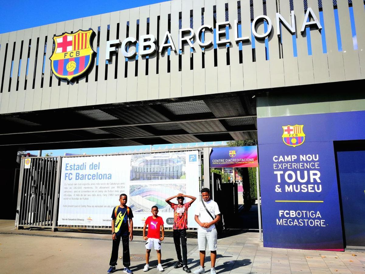 Subway Station Apartment Near Camp Nou Οσπιταλέτ ντε Λιοβρεγάτ Εξωτερικό φωτογραφία