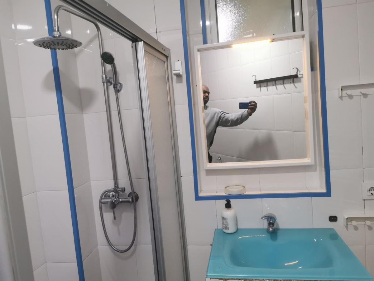Subway Station Apartment Near Camp Nou Οσπιταλέτ ντε Λιοβρεγάτ Εξωτερικό φωτογραφία