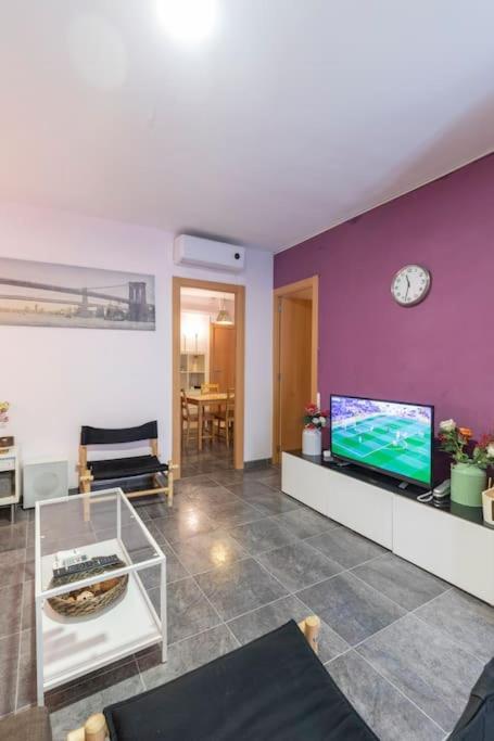 Subway Station Apartment Near Camp Nou Οσπιταλέτ ντε Λιοβρεγάτ Εξωτερικό φωτογραφία
