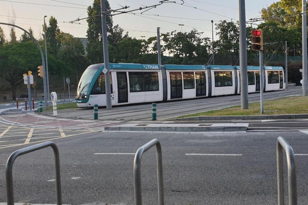 Subway Station Apartment Near Camp Nou Οσπιταλέτ ντε Λιοβρεγάτ Εξωτερικό φωτογραφία