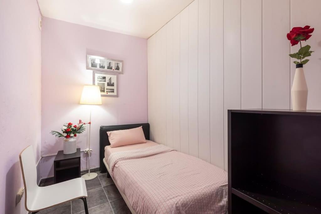 Subway Station Apartment Near Camp Nou Οσπιταλέτ ντε Λιοβρεγάτ Εξωτερικό φωτογραφία