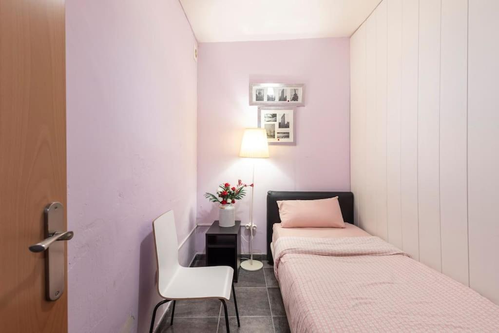Subway Station Apartment Near Camp Nou Οσπιταλέτ ντε Λιοβρεγάτ Εξωτερικό φωτογραφία